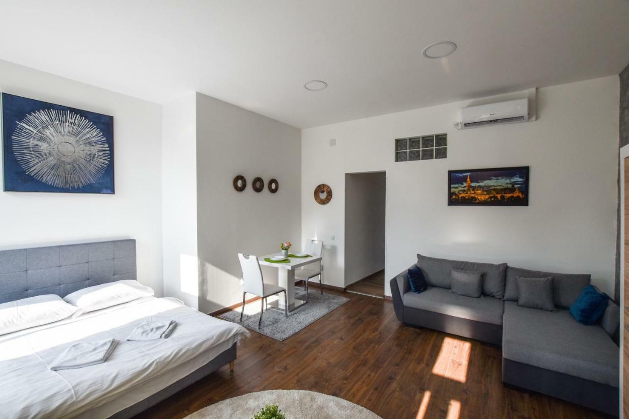 Silver Home Apartments In The City Centre บูดาเปสต์ ภายนอก รูปภาพ