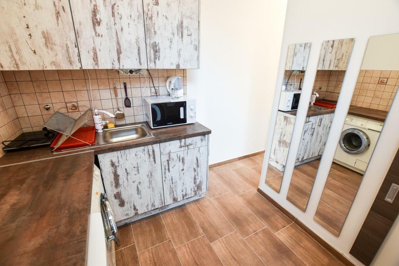 Silver Home Apartments In The City Centre บูดาเปสต์ ภายนอก รูปภาพ
